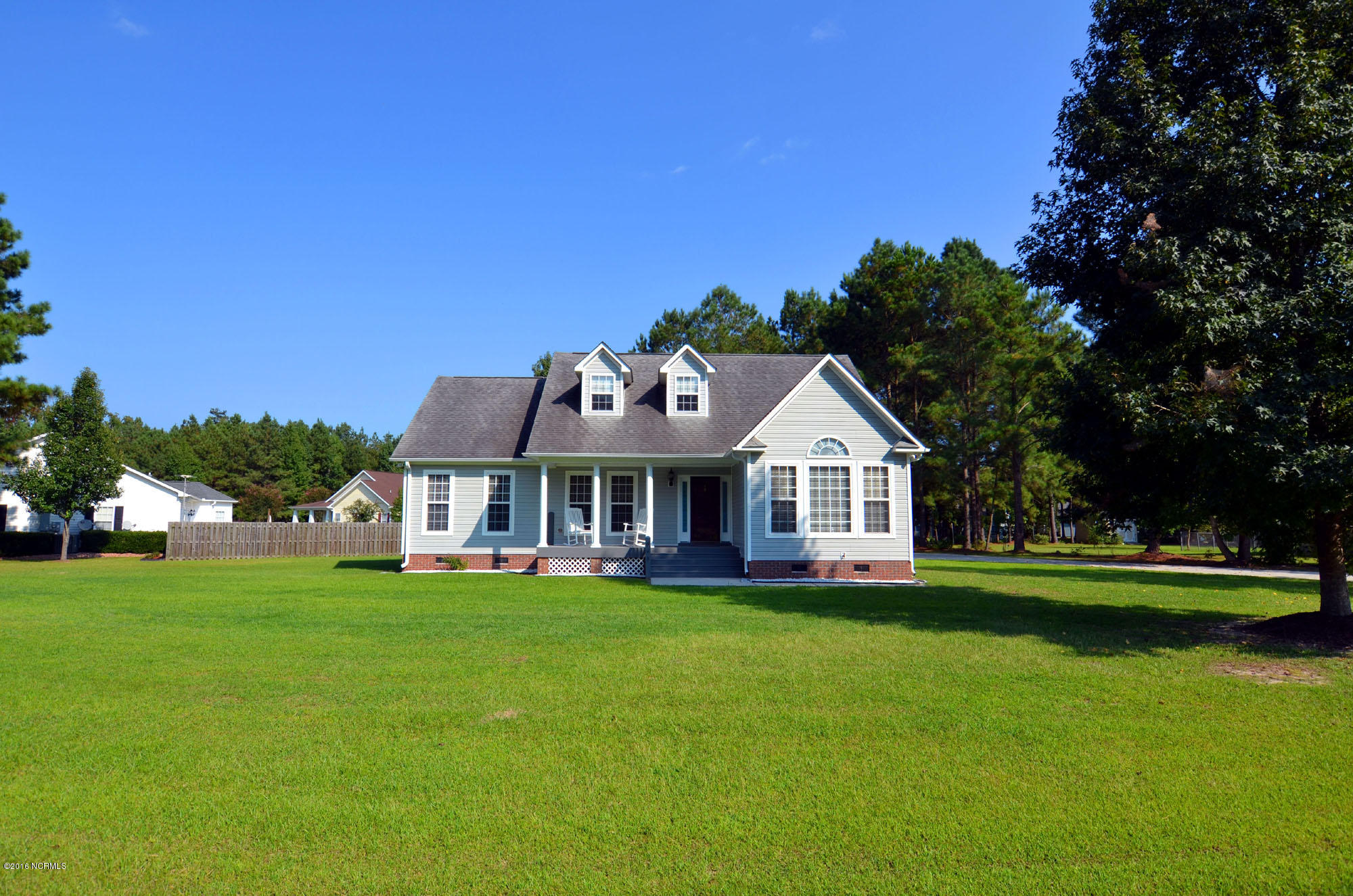 448 Winding Creek Road Rocky Point, NC 28457 - Photo 2 of 30 front of home distance