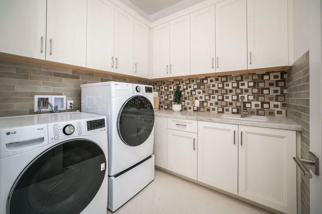 $4,300,000 | 105 Polo Way, Carpinteria, CA 93013