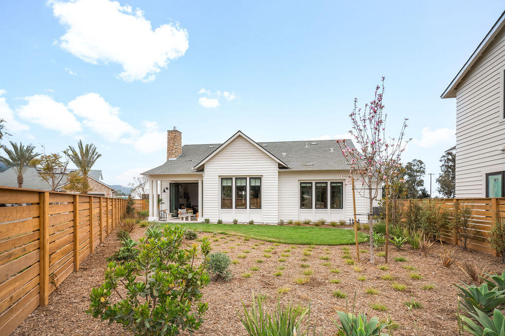 105 Polo Way Carpinteria, CA 93013 - Photo 23 of 25 JG-105PoloWay-ext-3