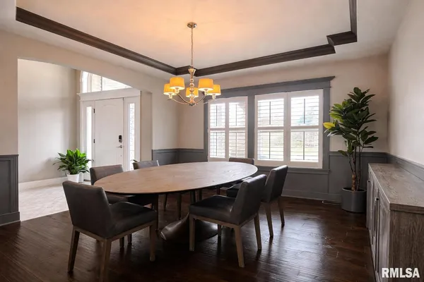 $649,900 | 11117 North Country Ridge Lane, Dunlap, IL 61525