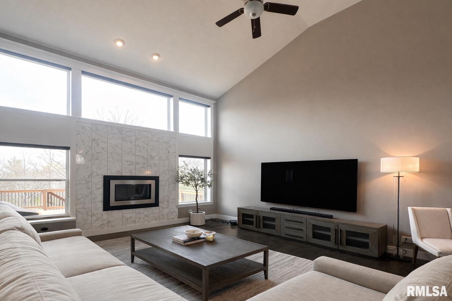 11117 North Country Ridge Lane Dunlap, IL 61525 - Photo 16 of 52