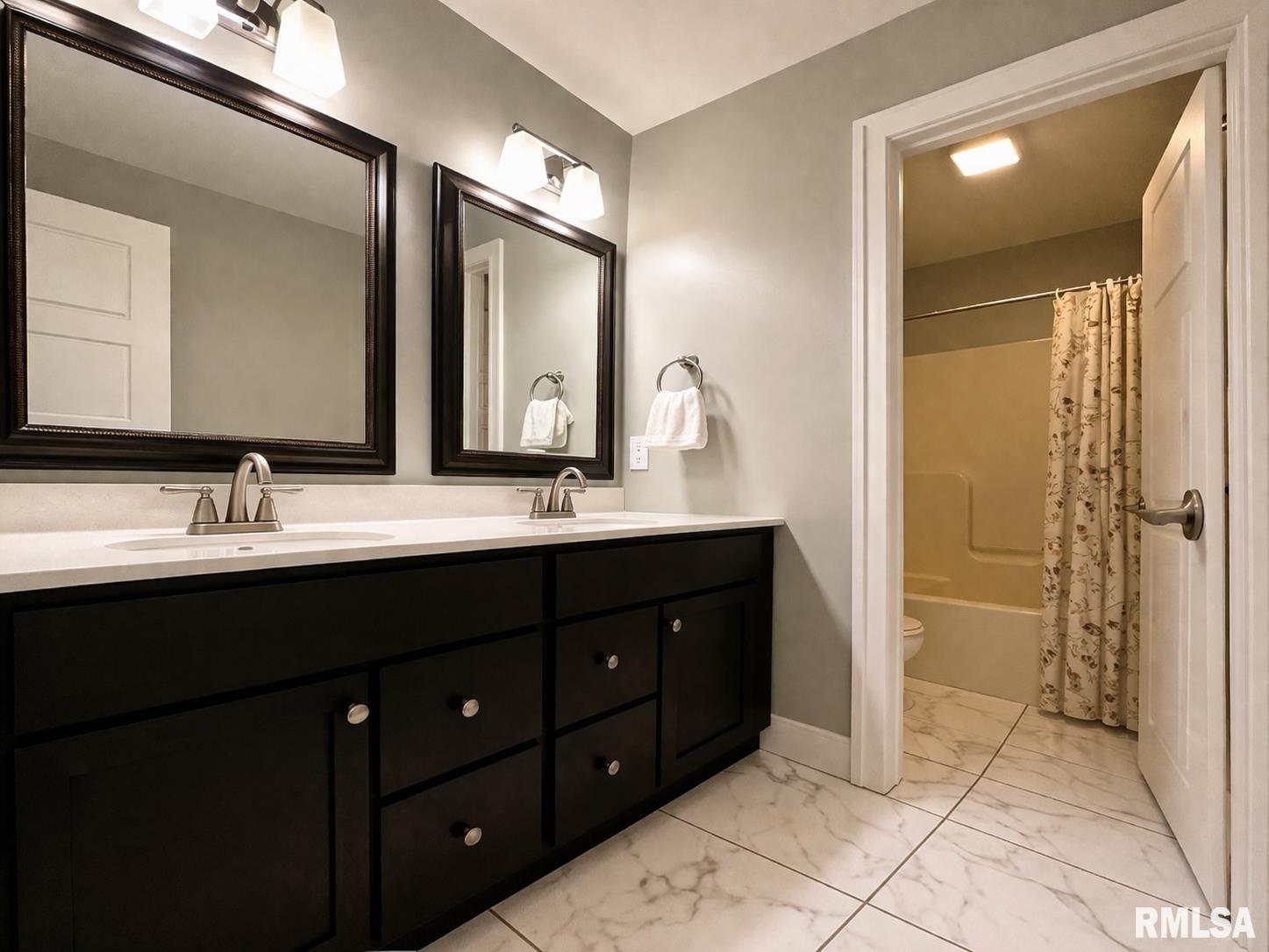 11117 North Country Ridge Lane Dunlap, IL 61525 - Photo 38 of 52