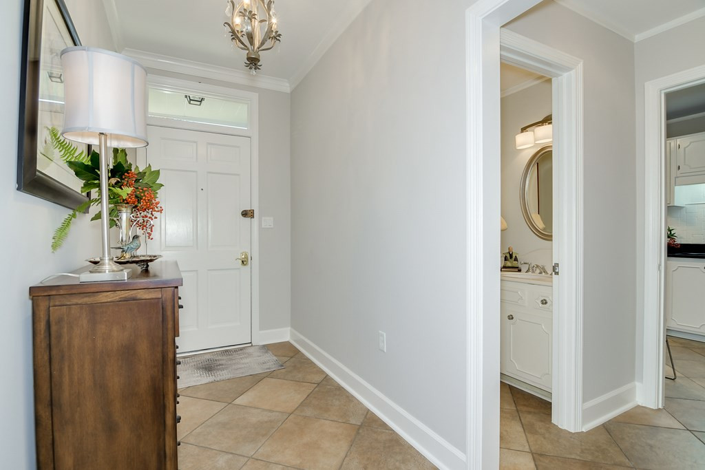 828 Milledge Road, Unit B1 Augusta, GA 30904 - Photo 5 of 35 Gallery Image 5