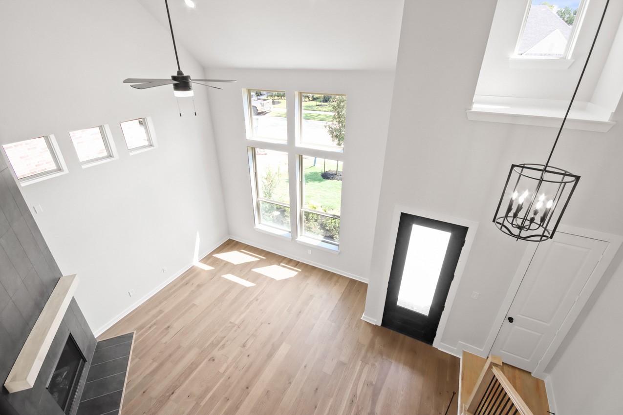 321 Fields Lane Montgomery, TX 77316 - Photo 11 of 20 Family Room