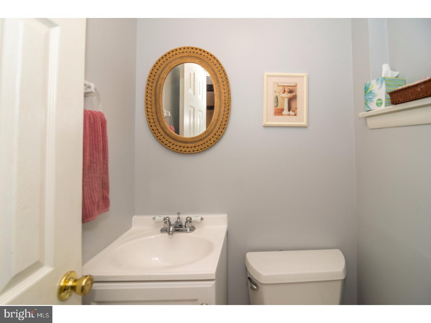 215 Waverly Road Southampton, PA 18966 - Photo 19 of 25 Bathroom