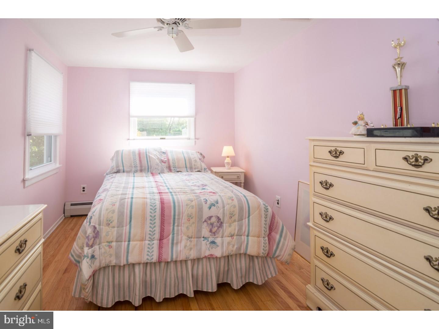 215 Waverly Road Southampton, PA 18966 - Photo 21 of 25 Bedroom 2