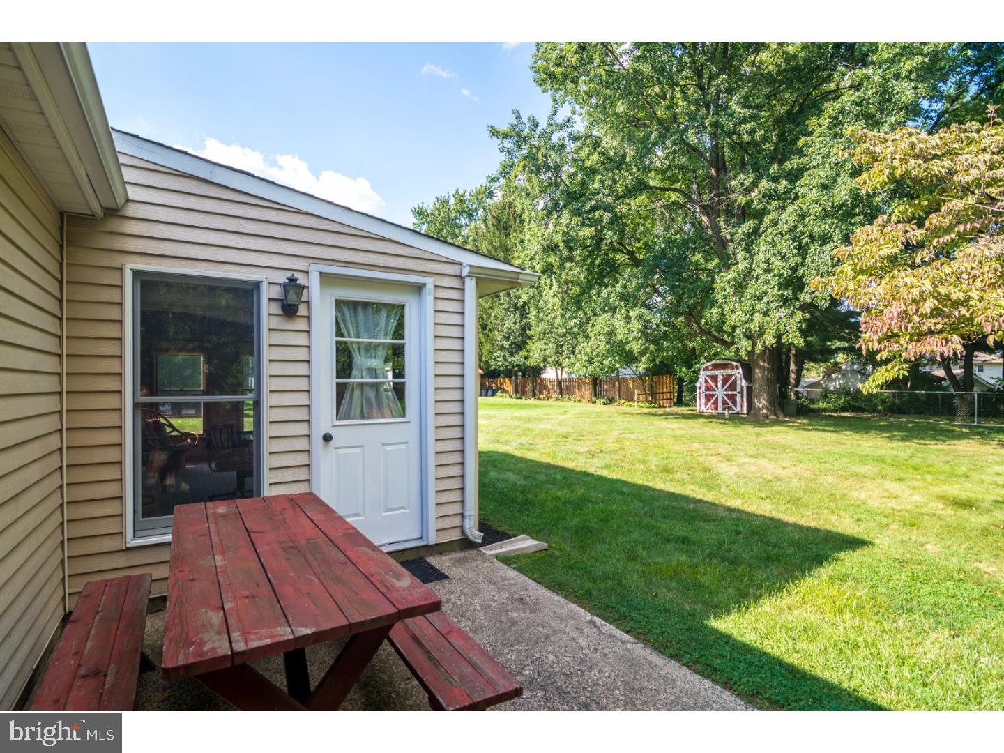 215 Waverly Road Southampton, PA 18966 - Photo 25 of 25 Patio