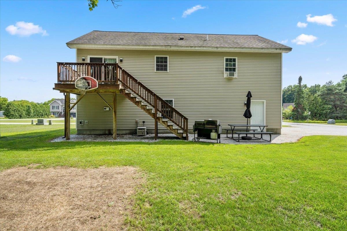 123 Meadow Lane Highgate, VT 05459 - Photo 9 of 40