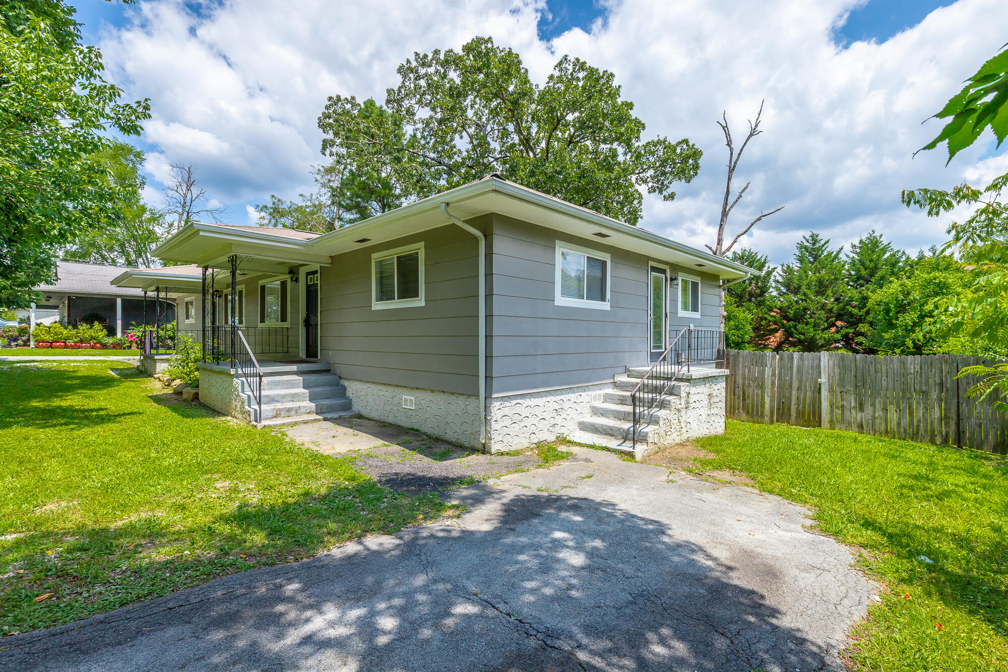 2806 Silverdale Road Chattanooga, TN 37421 - Photo 1 of 32 2806 Silverdale Road HD-14