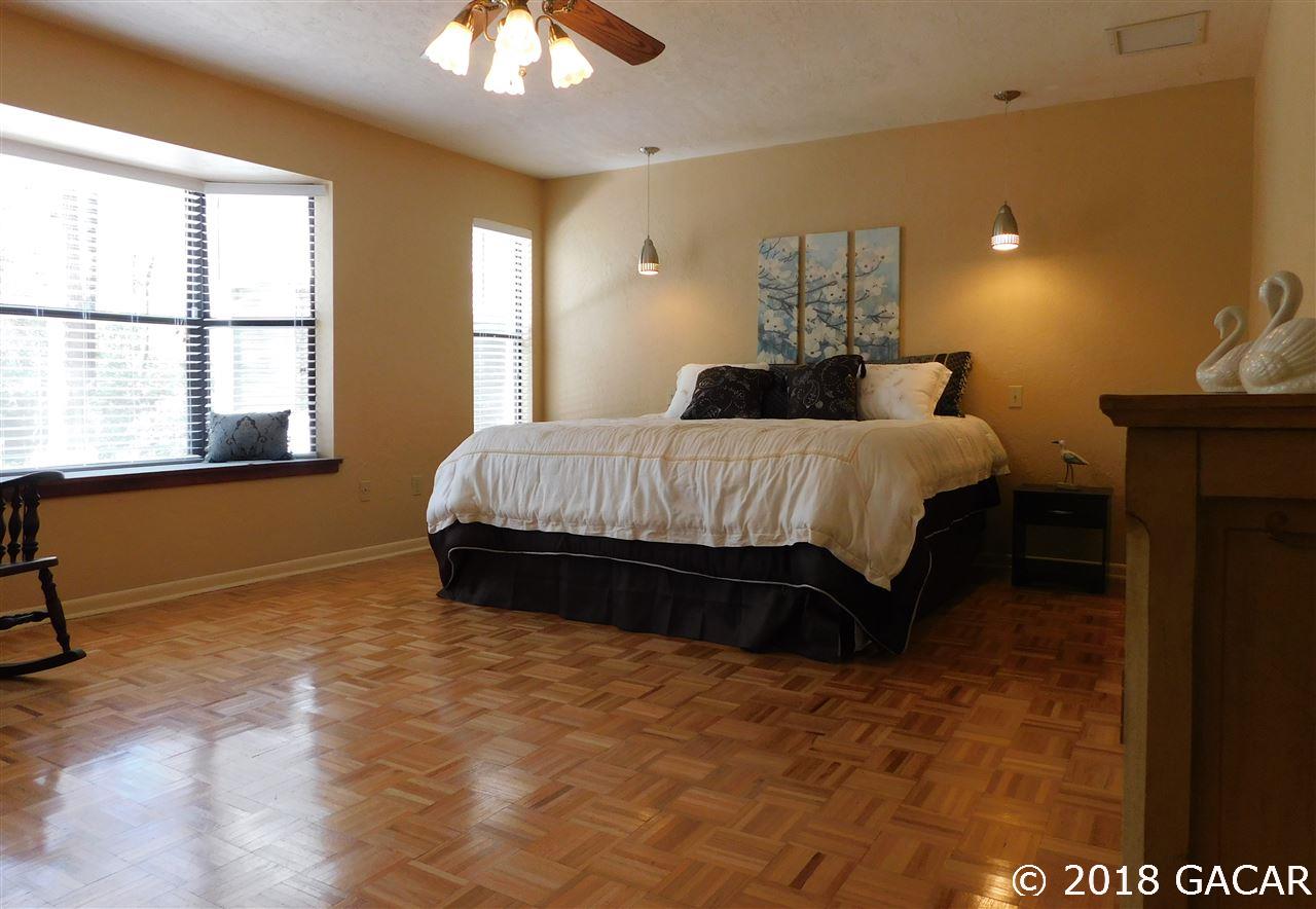 1710 Southwest 78th Street Gainesville, FL 32607 - Photo 10 of 30 Gallery Image 10