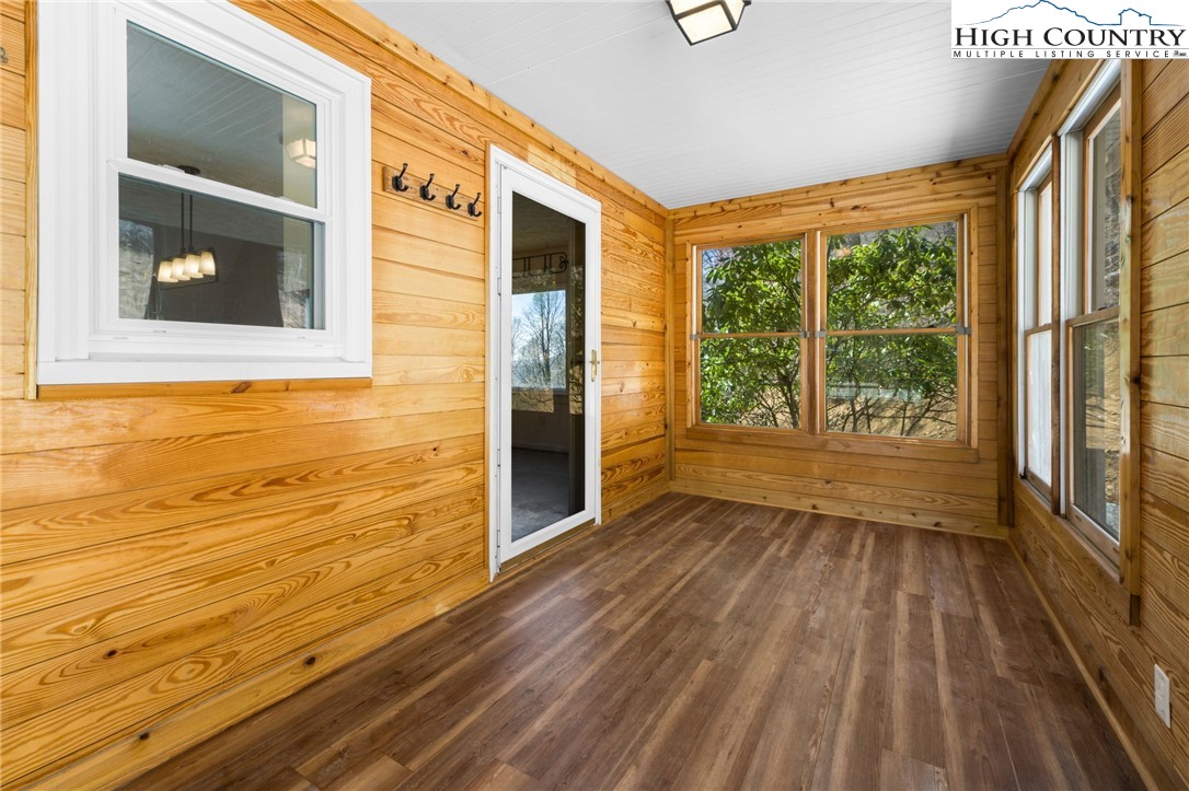 386 Hornblend Drive Boone, NC 28607 - Photo 11 of 49
