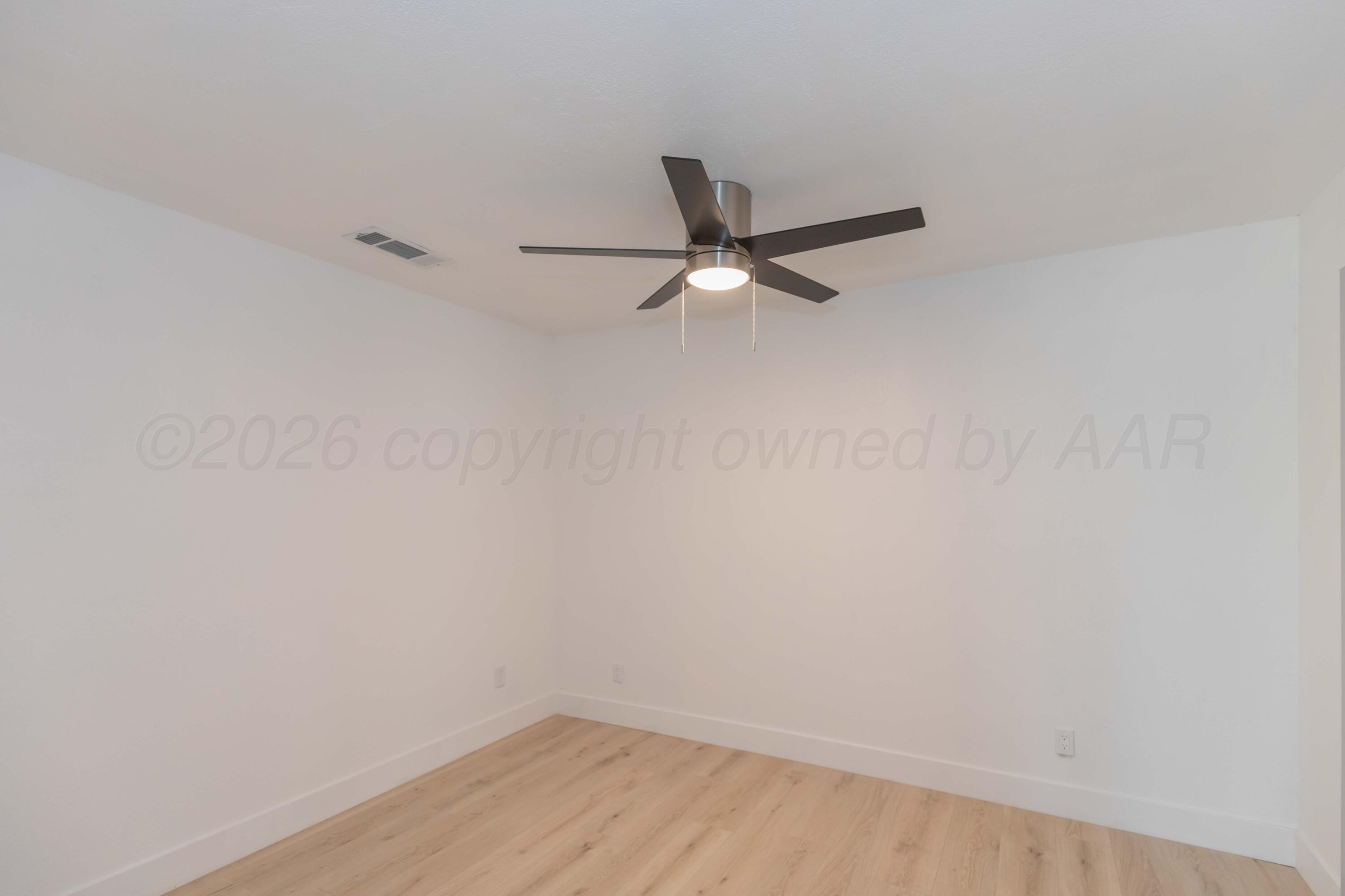 5133 Arden Road Amarillo, TX 79110 - Photo 20 of 30 BEDROOM 2 VIEW 1