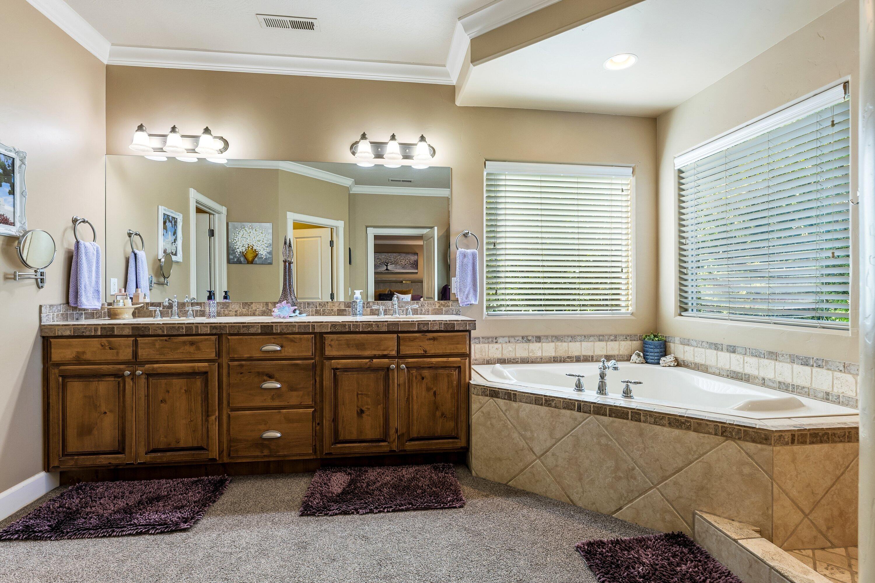 1474 Rocky Road St. George, UT 84790 - Photo 19 of 55 Master Bath
