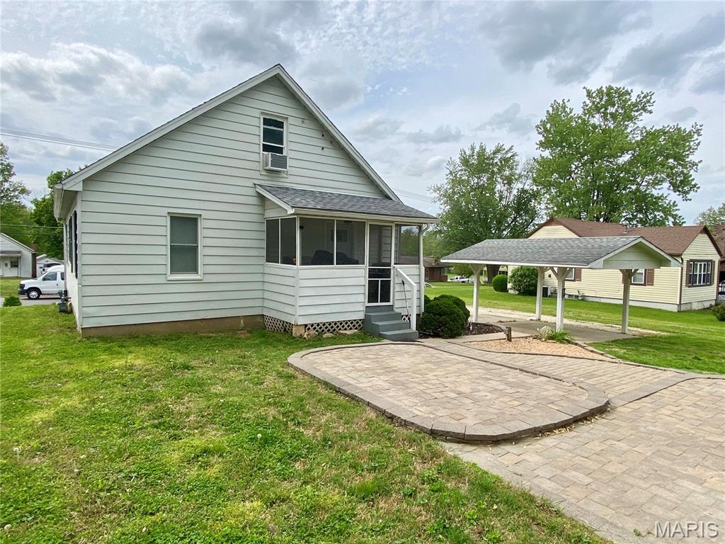 702 North Farmington Road Jackson, MO 63755 - Photo 7 of 34