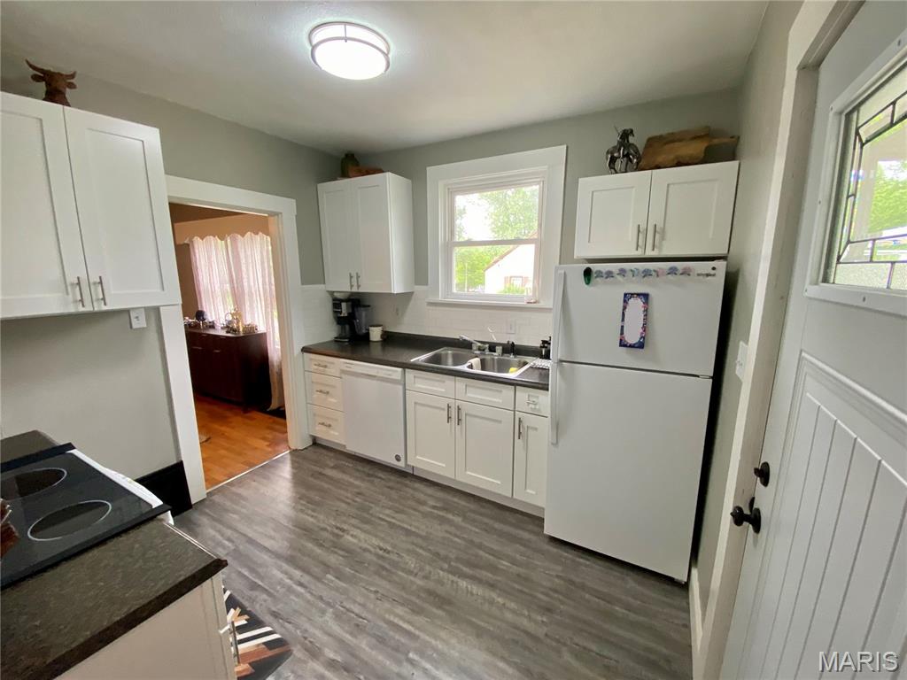 702 North Farmington Road Jackson, MO 63755 - Photo 10 of 34