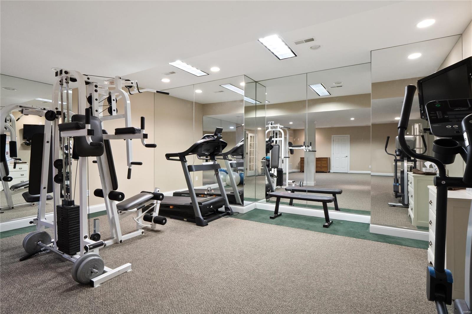 1533 Breezeridge Drive St. Louis, MO 63131 - Photo 40 of 40