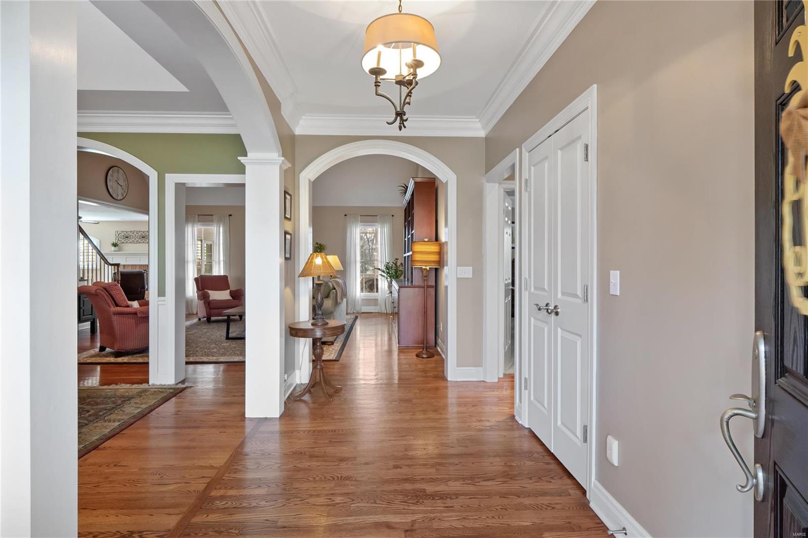 1533 Breezeridge Drive St. Louis, MO 63131 - Photo 7 of 40