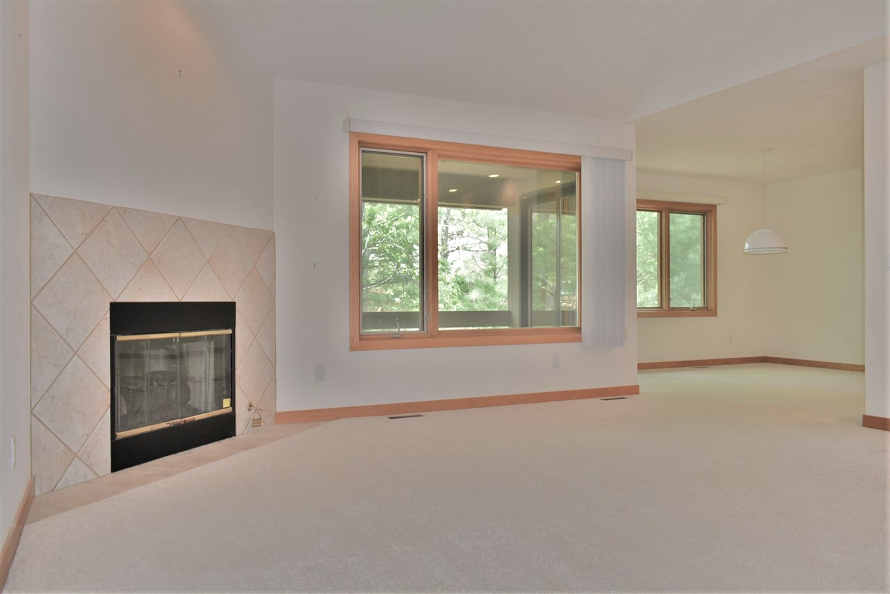6501 Mission Ridge Traverse City, MI 49686 - Photo 5 of 45 1875120-4.JPG