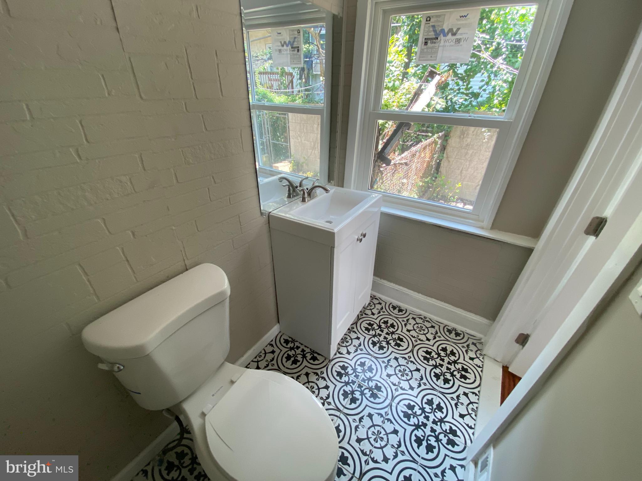 1352 South 46th Street Philadelphia, PA 19143 - Photo 13 of 24