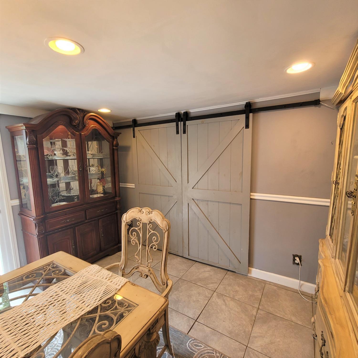 687 Woodgate Road Cincinnati, OH 45244 - Photo 8 of 27 Gallery Image 8