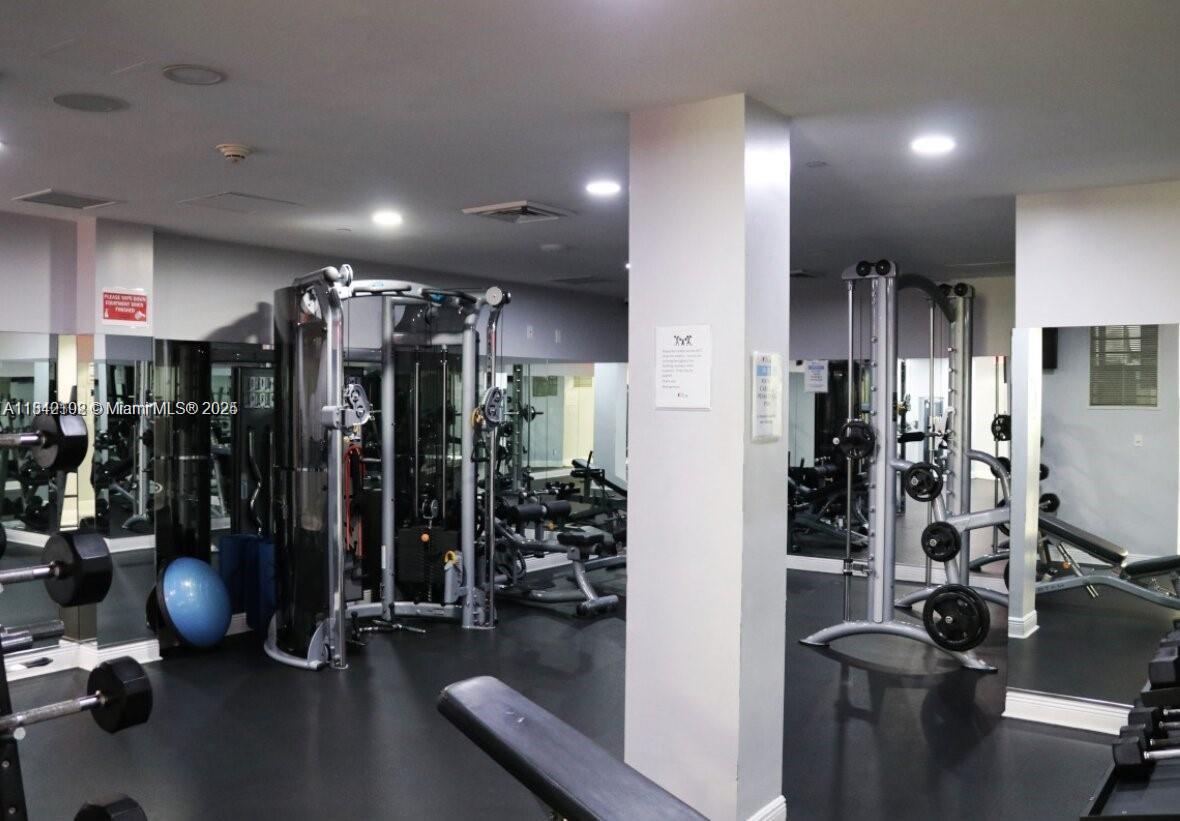 1250 South Miami Avenue, Unit 2006 Miami, FL 33130 - Photo 20 of 22