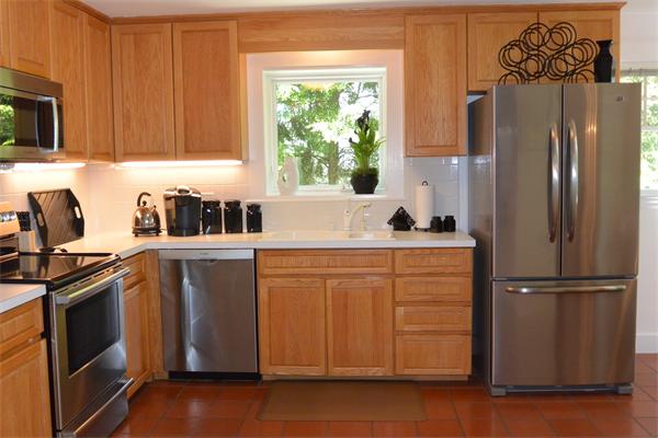 41 Fox Road Wakefield, MA 01880 - Photo 9 of 30 Gallery Image 9