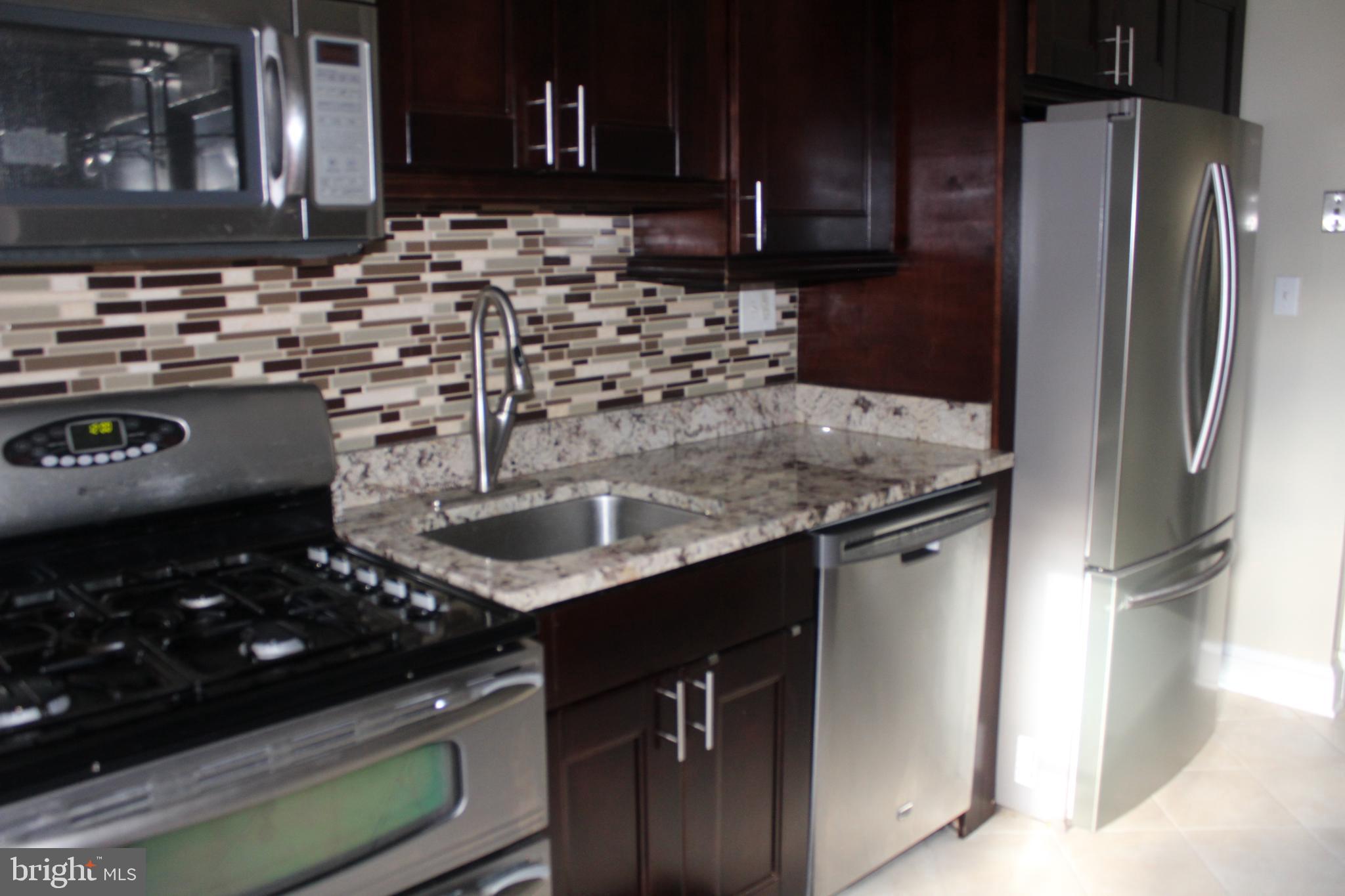 1535 Ralworth Road Baltimore, MD 21218 - Photo 5 of 18 Gallery Image 5