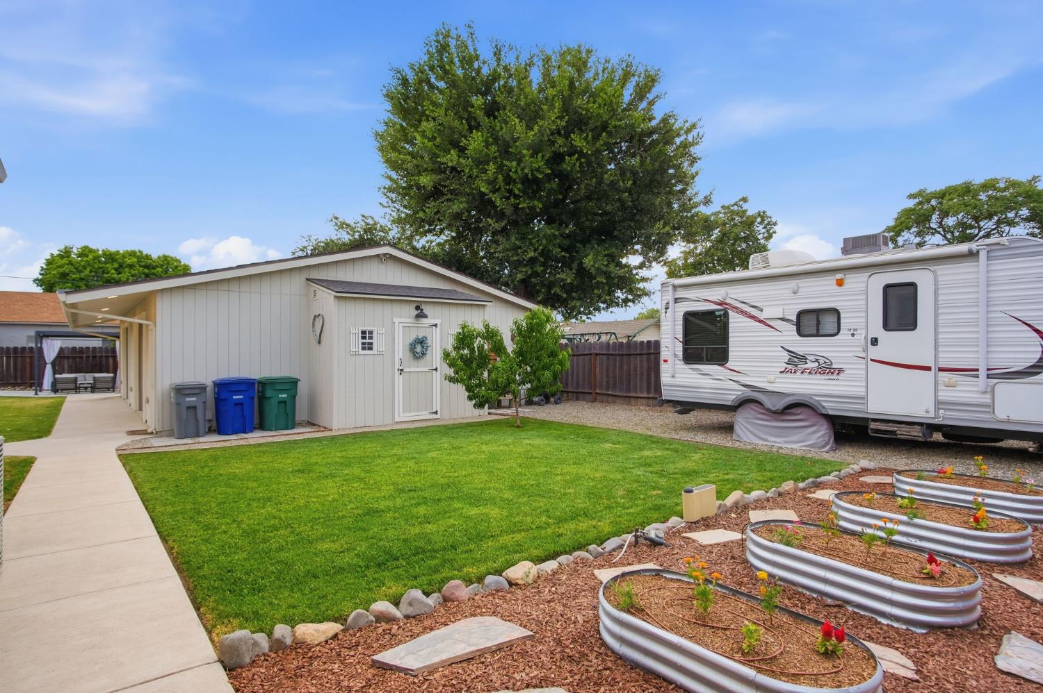 489 6th Street Gustine, CA 95322 - Photo 18 of 28