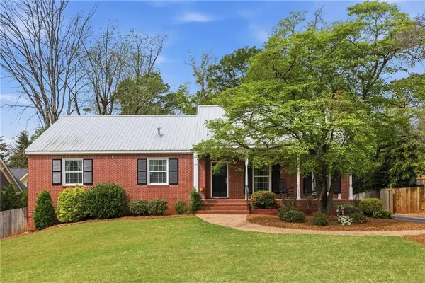 $869,900 | 665 Iroquois Drive, Marietta, GA 30060