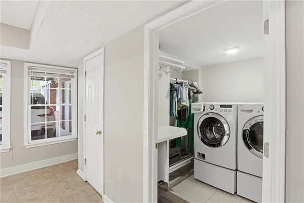 $869,900 | 665 Iroquois Drive, Marietta, GA 30060