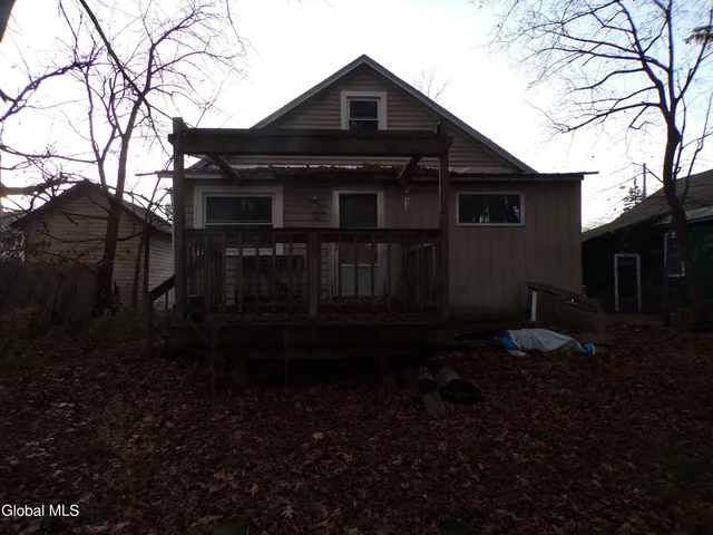 $160,000 | 17 Liberty Place, Hudson Falls, NY 12839