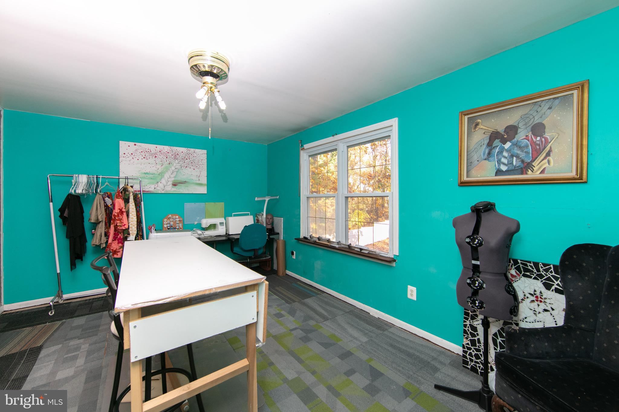 208 Redstone Ridge Deptford, NJ 08096 - Photo 8 of 27 Bedroom 3