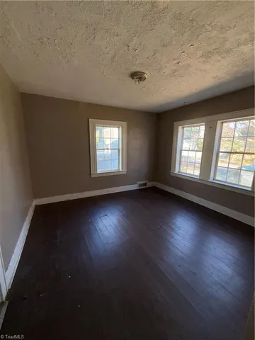 $127,500 | 2828 North Glenn Avenue, Winston-Salem, NC 27105