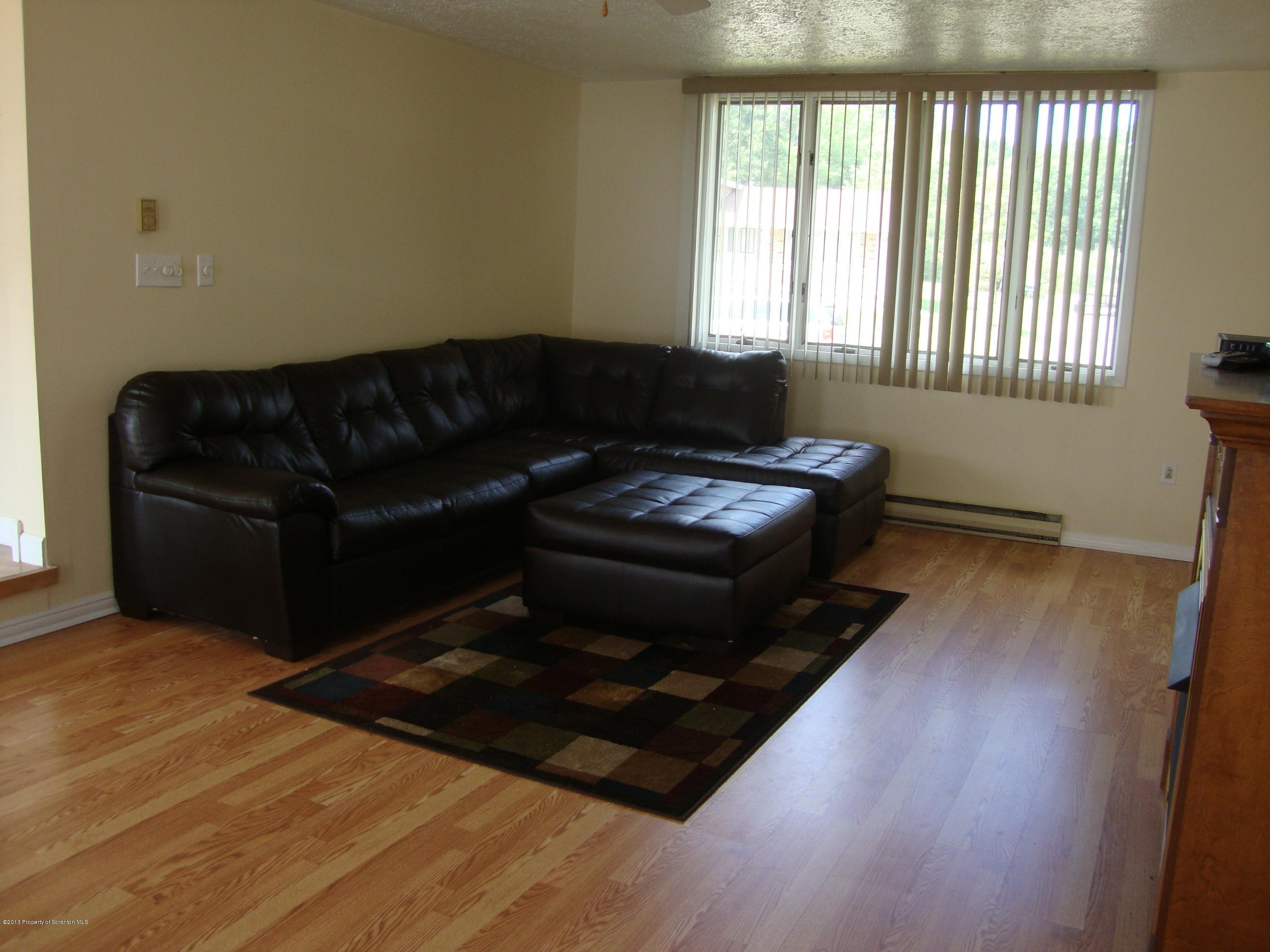 210 Rinaldi Drive Taylor, PA 18517 - Photo 3 of 20 Gallery Image 3