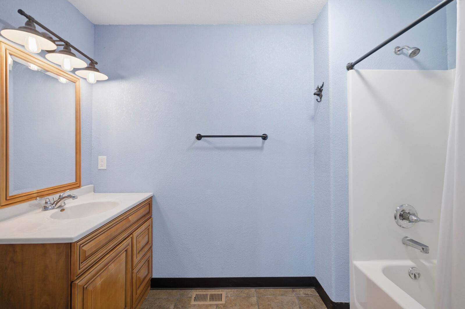 2230 River Meadows Road Casper, WY 82604 - Photo 18 of 46
