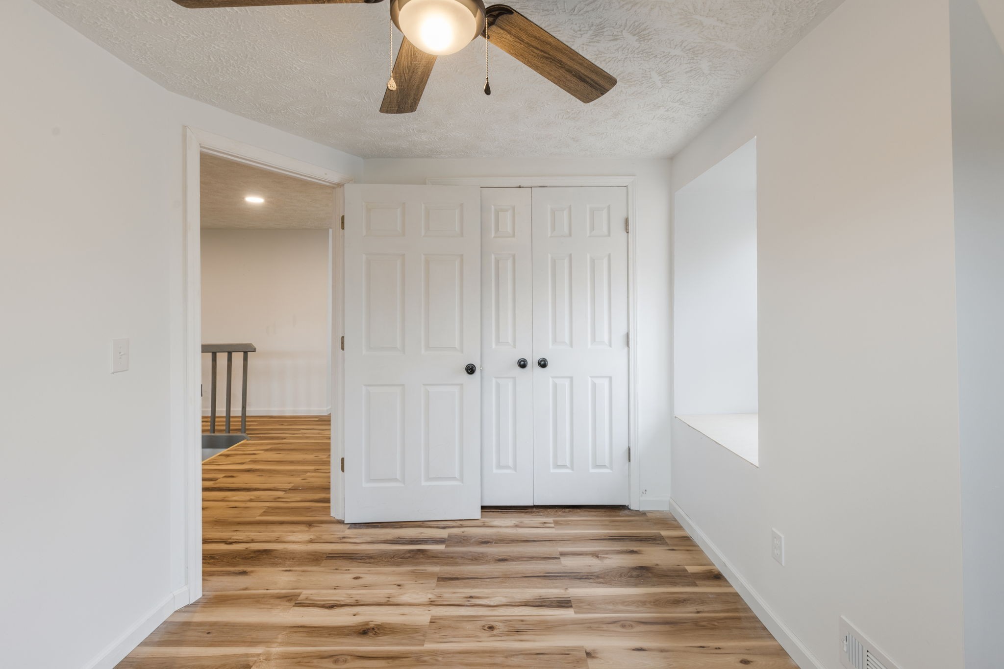 415 Durrett Street Springfield, TN 37172 - Photo 14 of 54 a view of a livingroom with wooden floor