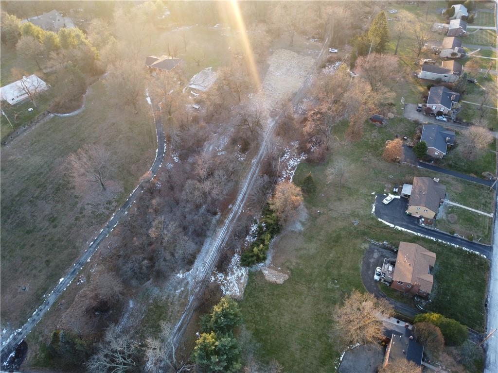 4625 Middle Road Allison Park, PA 15101 - Photo 3 of 7