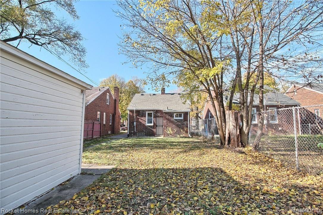 16748 Rutherford Street Detroit, MI 48235 - Photo 12 of 13 Rear_And_Backyard.jpg