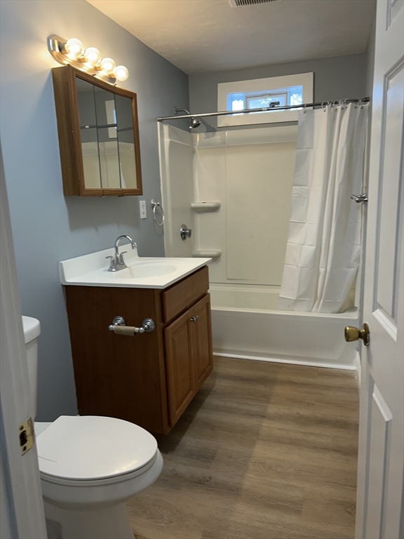 95 Quincy Street Springfield, MA 01109 - Photo 7 of 36 Gallery Image 7