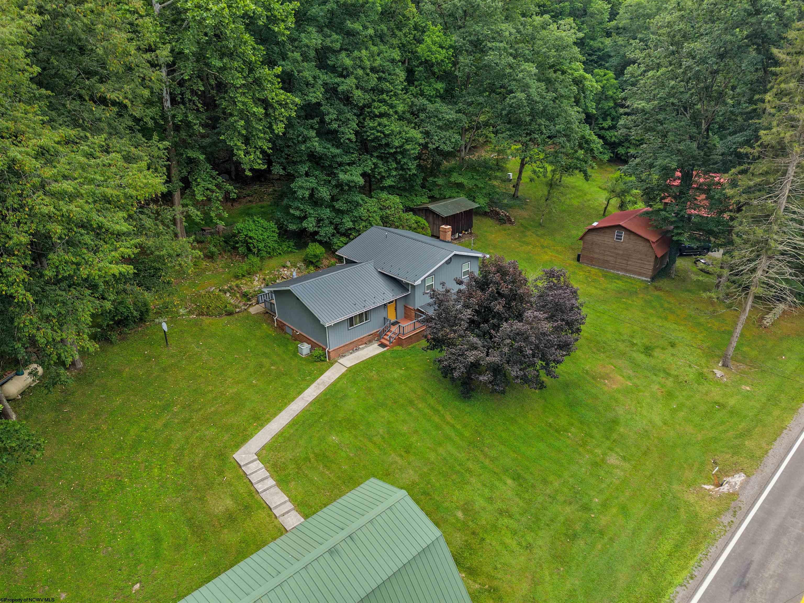 2670 Cleveland Road Hacker Valley, WV 26222 - Photo 31 of 38 Gallery Image 31