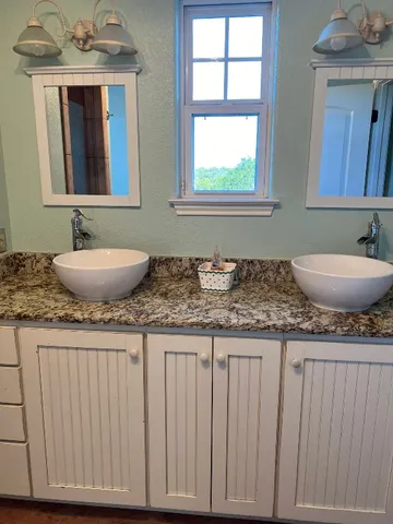 $2,500 | 845 Rutherford, Fischer, TX 78623