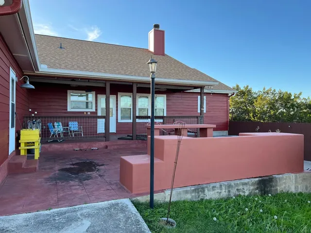 $2,500 | 845 Rutherford, Fischer, TX 78623