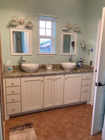 $2,500 | 845 Rutherford, Fischer, TX 78623