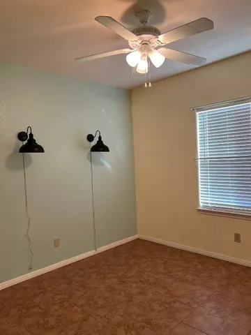 $2,500 | 845 Rutherford, Fischer, TX 78623