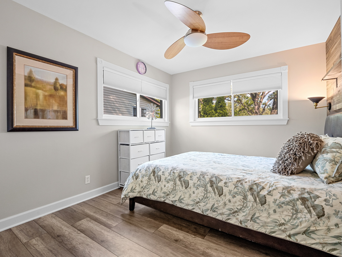 111 Timber Trail Streamwood, IL 60107 - Photo 24 of 35 a bedroom with a bed and a window