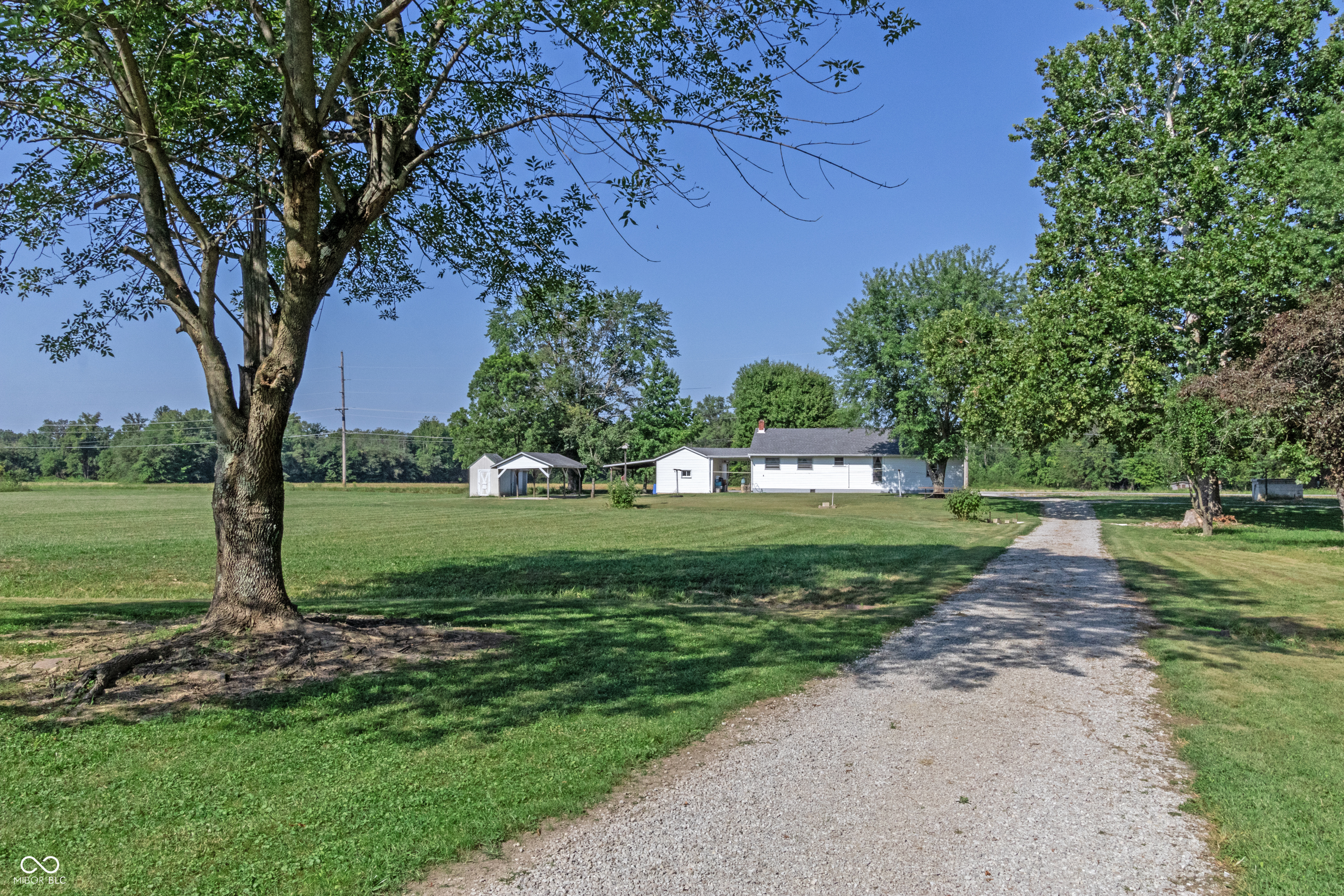 941 North 500 West Columbus, IN 47201 - Photo 24 of 25