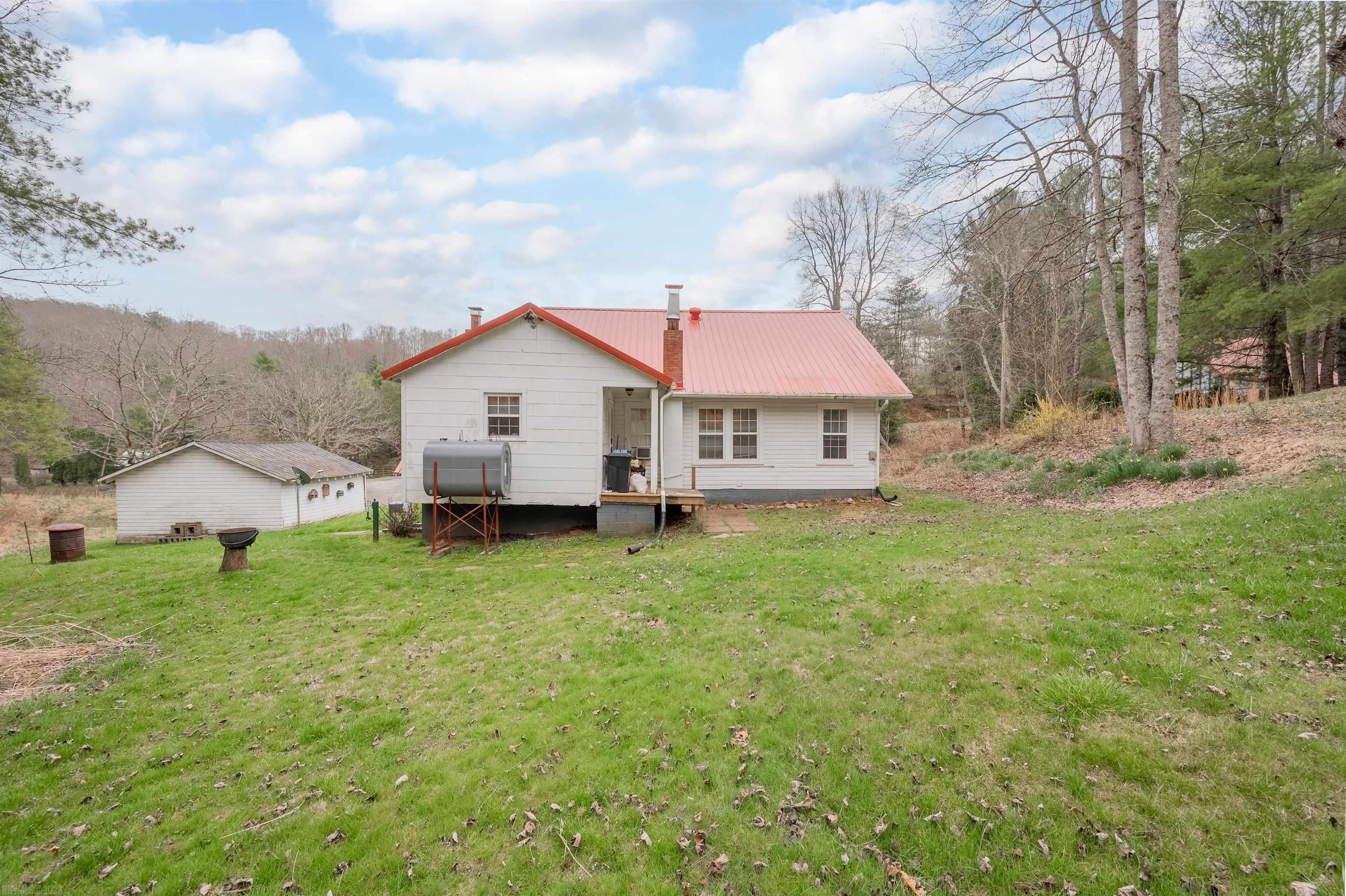 413 Silver Leaf Road Dugspur, VA 24325 - Photo 81 of 103 Gallery Image 81