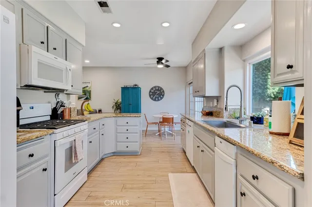 $1,149,000 | 210 Concerto Drive, Oak Park, CA 91377