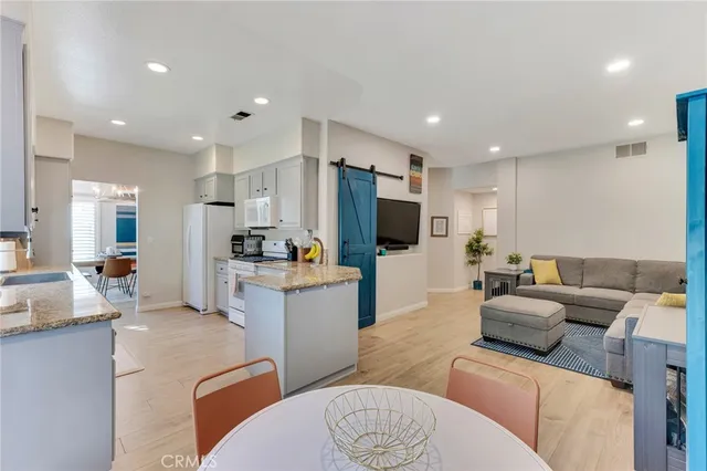 $1,149,000 | 210 Concerto Drive, Oak Park, CA 91377