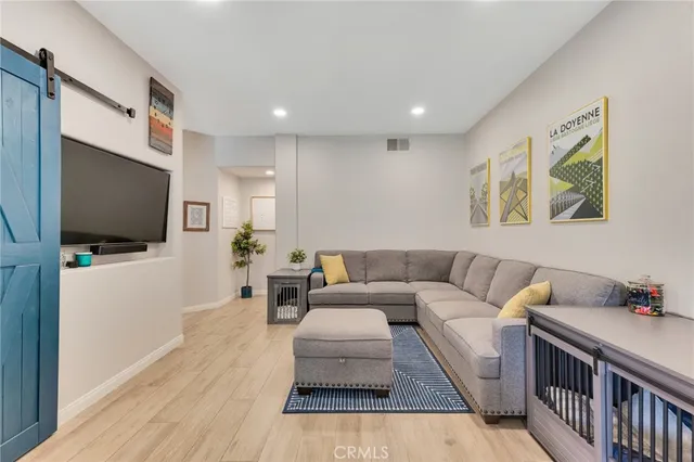 $1,149,000 | 210 Concerto Drive, Oak Park, CA 91377